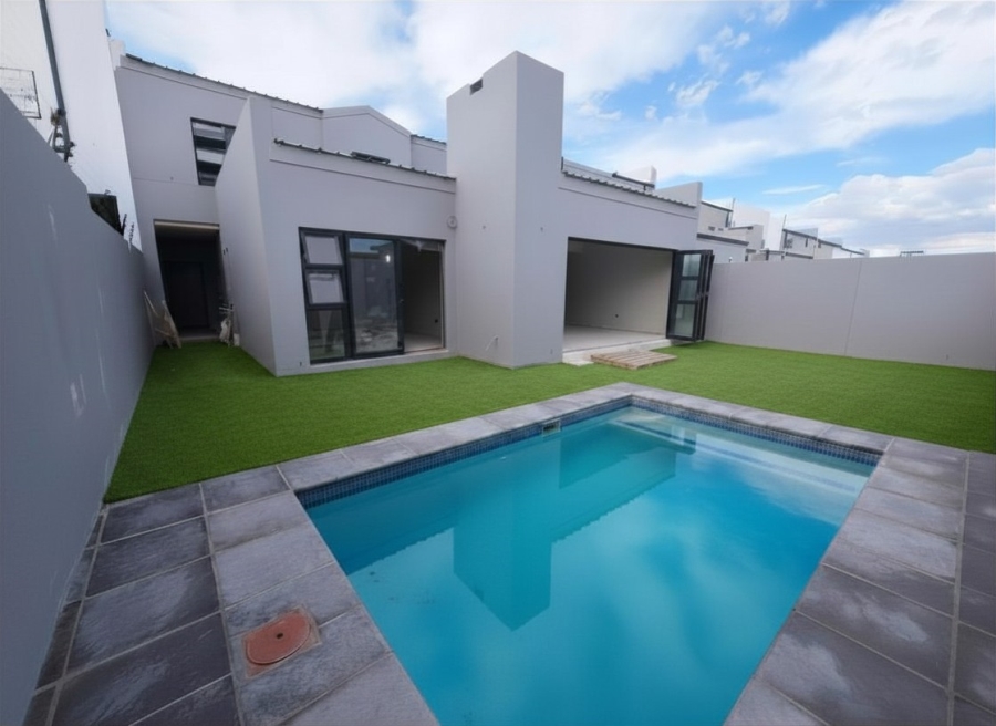 4 Bedroom Property for Sale in Sandown Western Cape